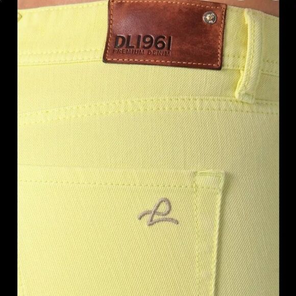 NEW DL1961 Cameron Stretch Denim Cutoff Shorts ASO Kendall Jenner - Picture 6 of 7